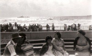שיט חיל הים ביום העצמאות 1957 בתל אביב 